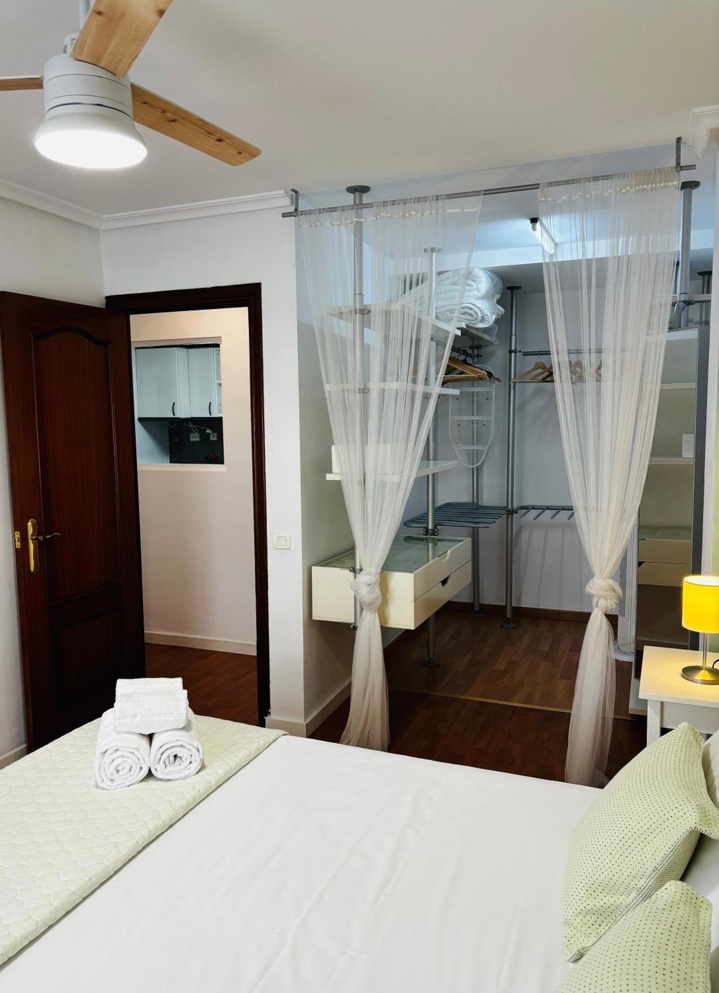 Travel Habitat Mestalla Valensiya Dış mekan fotoğraf